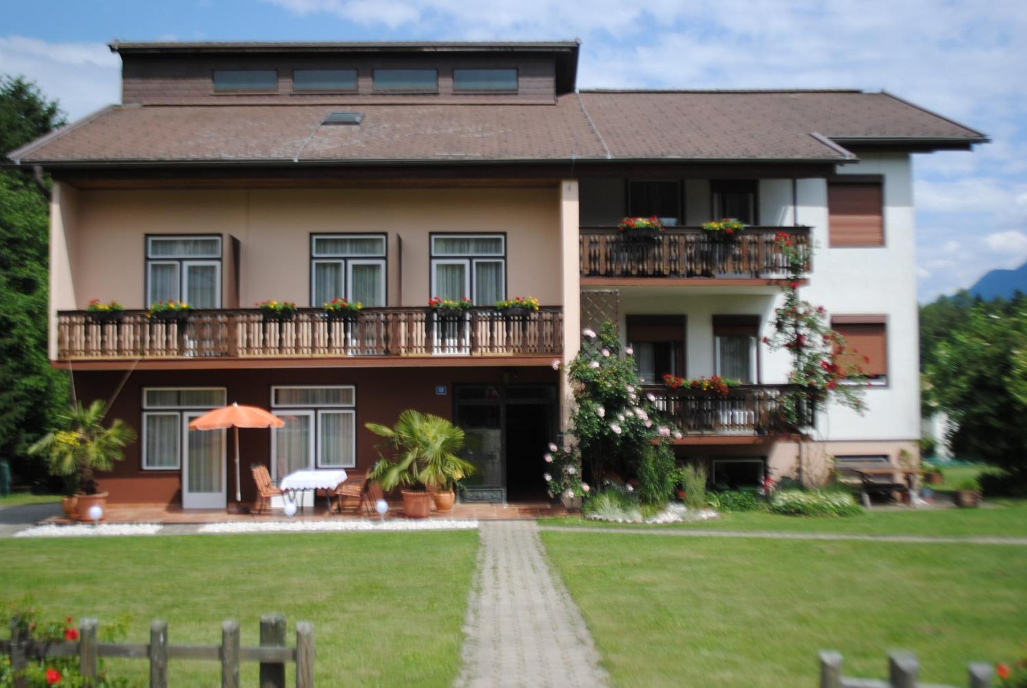 לצכאך אובר דם פאקרסי Ferienhaus Michor מראה חיצוני תמונה
